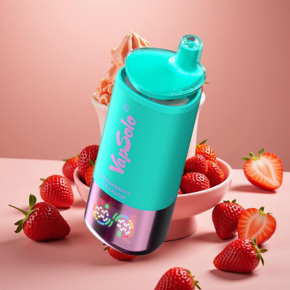 VapSolo Triple 30000 Puffs Fragola Crema Gelato 40ml Tipo-C distributor Italy